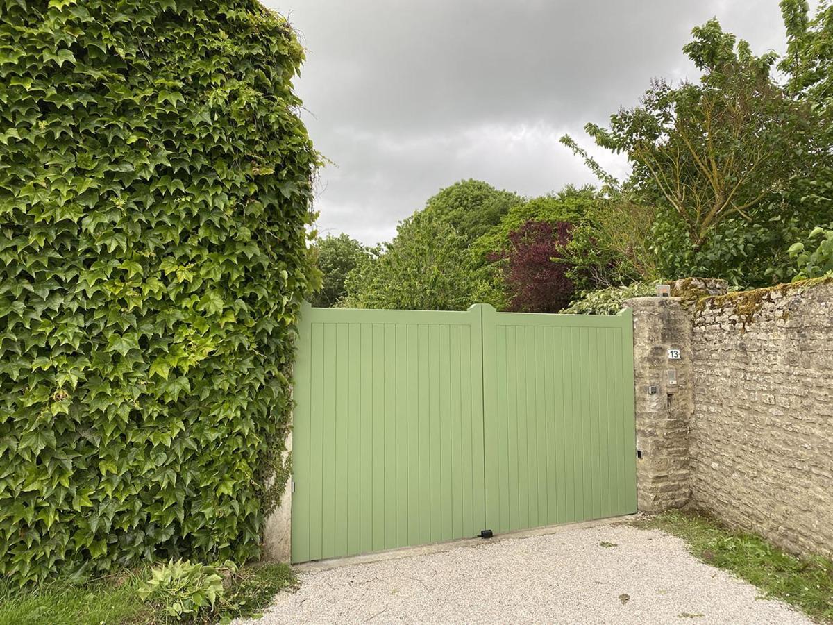 Gîte Détente art&confort au cœur du Bessin Bazenville Exterior foto